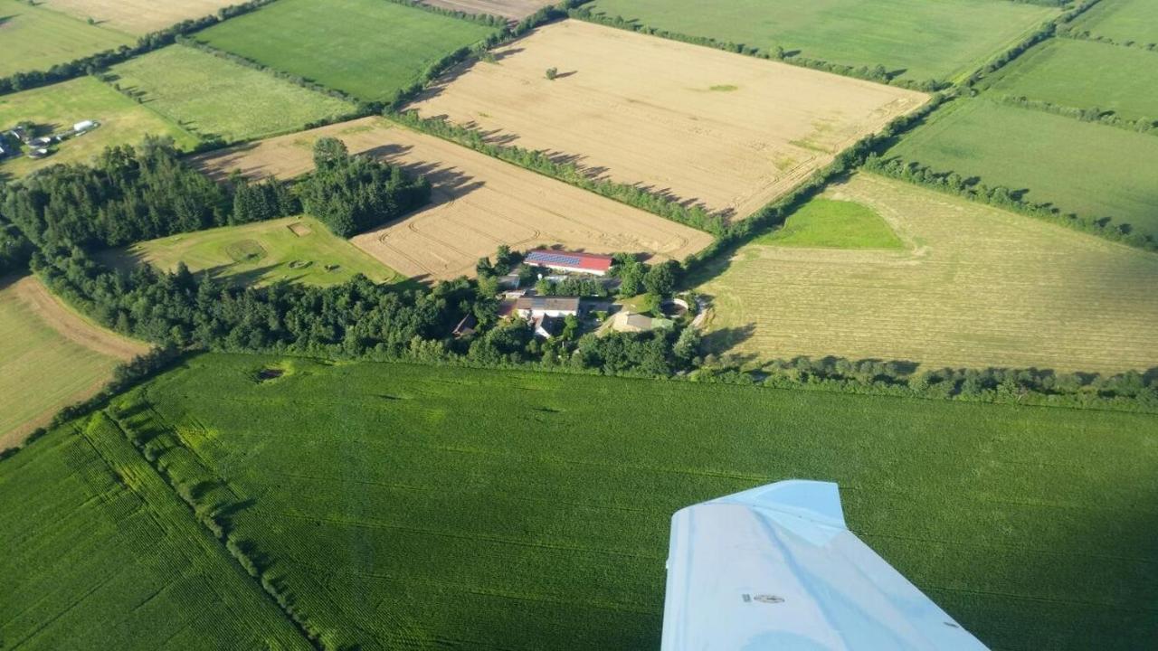 Ferienwohnung Rossenhof Weesby Esterno foto